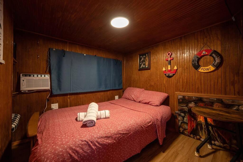 Hotel Beautiful Houseboat In Cayo Hueso Exterior foto