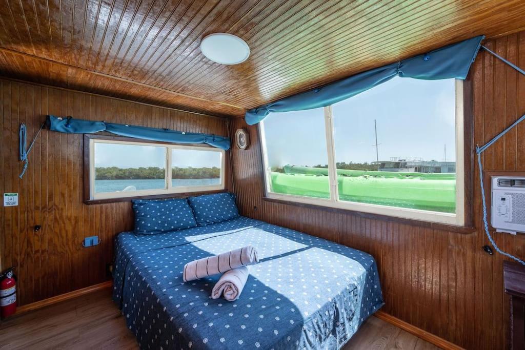 Hotel Beautiful Houseboat In Cayo Hueso Exterior foto
